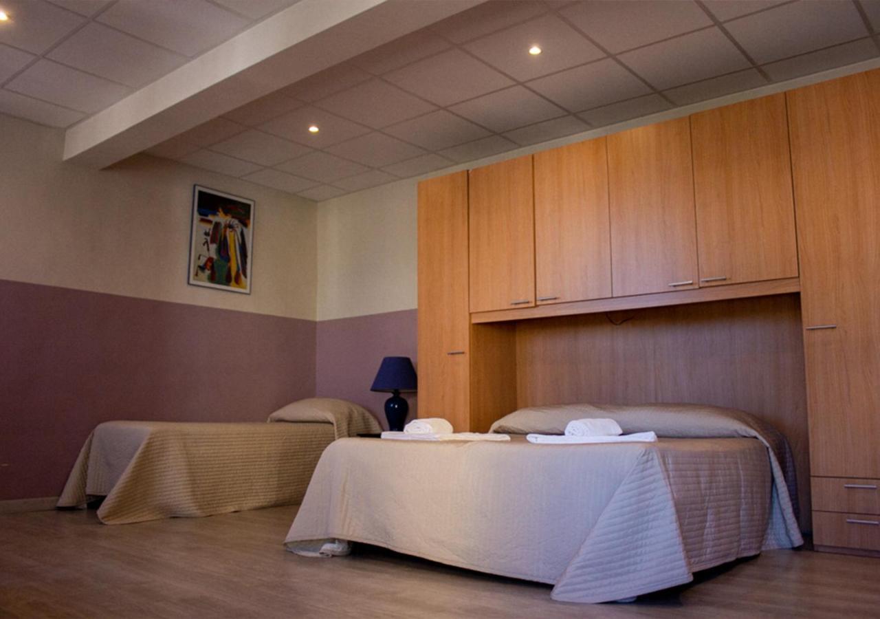 Trattoria Due Citroni Hotel Casalgrasso Buitenkant foto